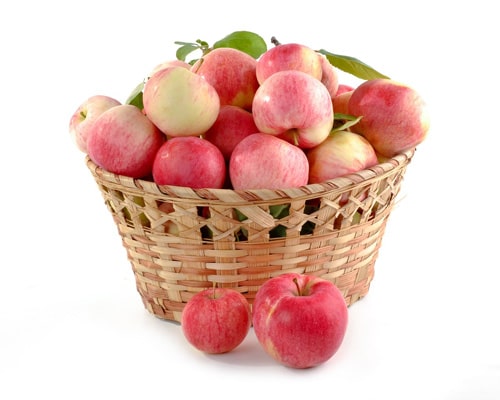 تفاح طازج